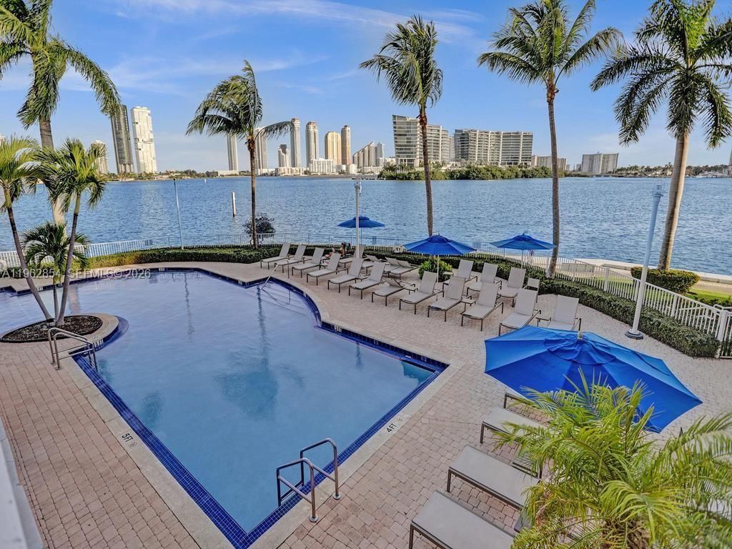 3370 Hidden Bay Dr, Unit 1501, Aventura, FL 33180 Photo