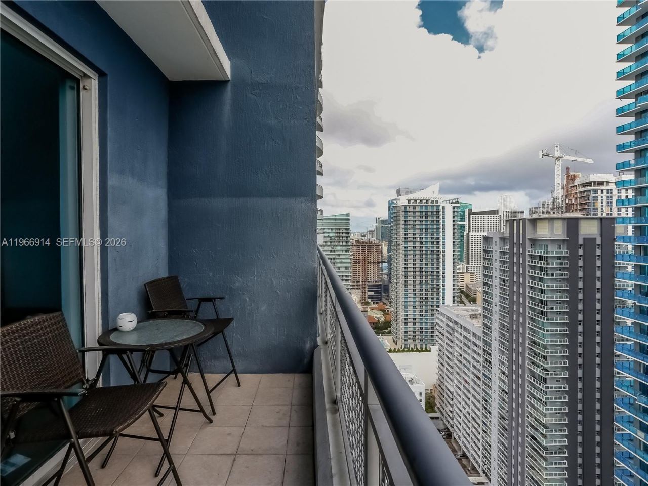 60 SW 13th St, Unit 3404, Miami, FL 33130 Photo