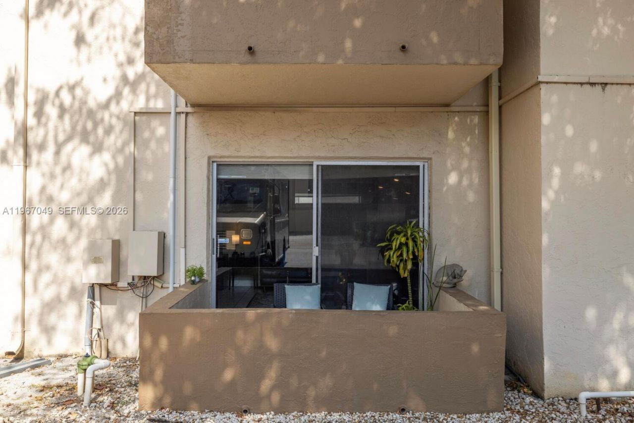 7785 SW 86th St, Unit E-119, Miami, FL 33143 Photo