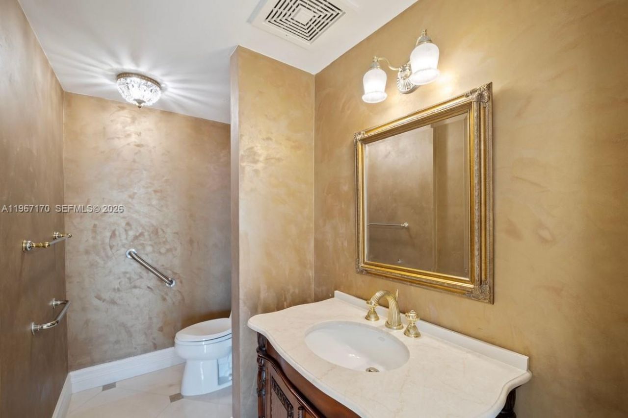 3350 SW 27th Ave, Unit 1202, Coconut Grove, FL 33133 Photo