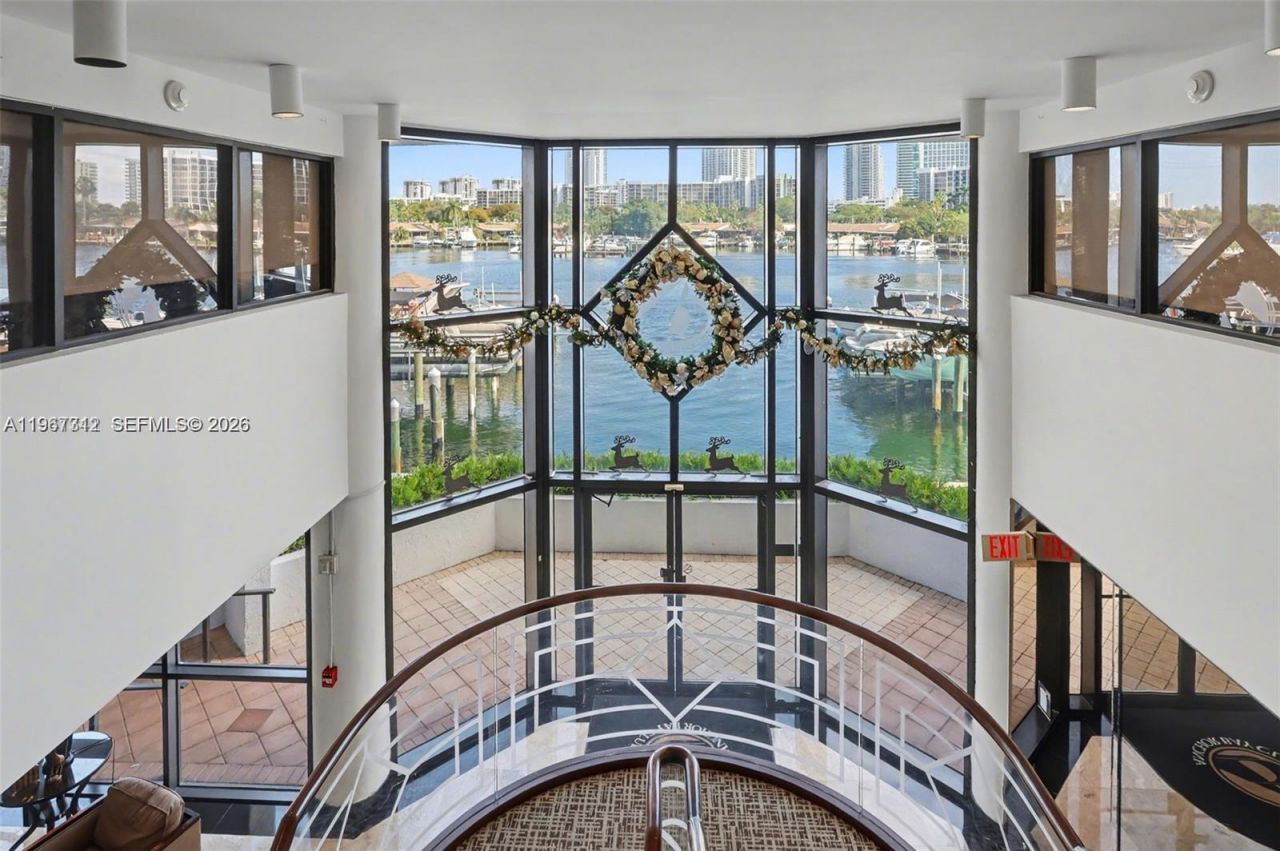 300 Three Islands Blvd , Unit PH3A, Hallandale Beach, FL 33009 Photo