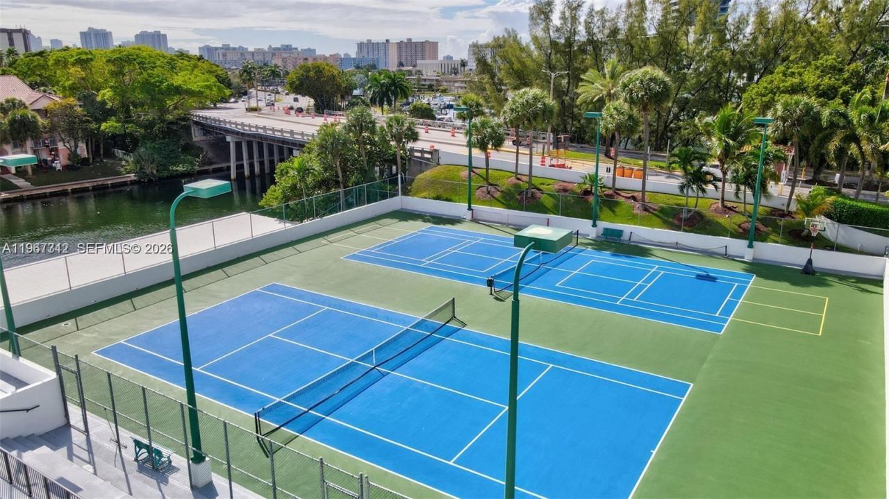 300 Three Islands Blvd , Unit PH3A, Hallandale Beach, FL 33009 Photo