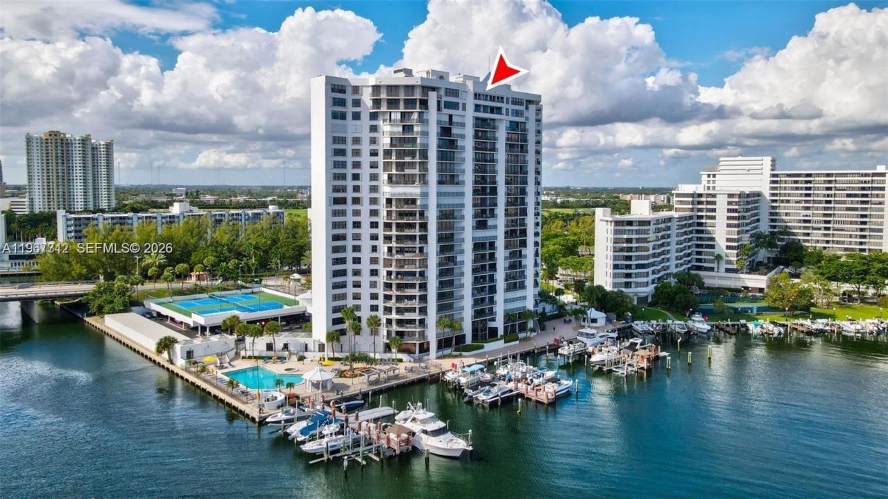 300 Three Islands Blvd , Unit PH3A, Hallandale Beach, FL 33009 Photo