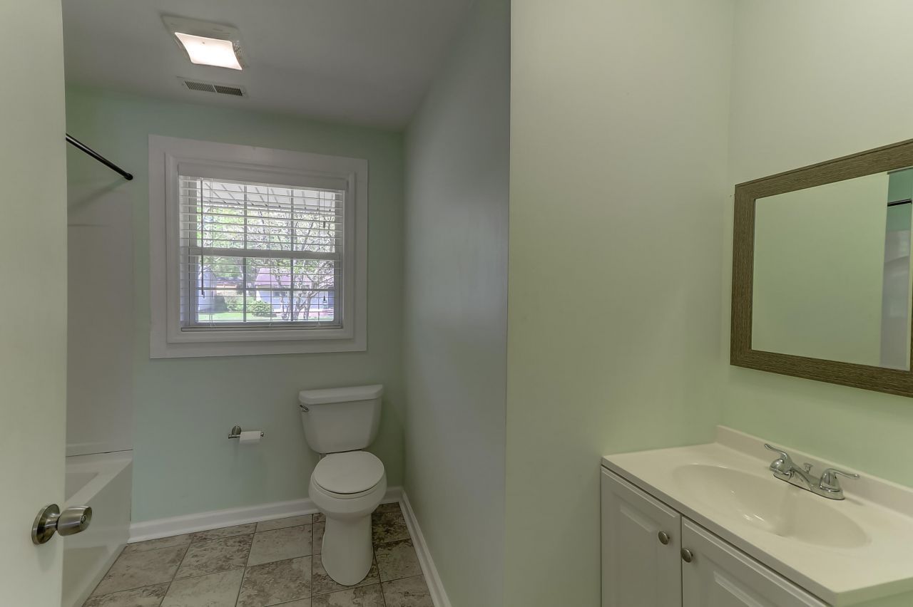 2401 Eagle Drive Photo 11