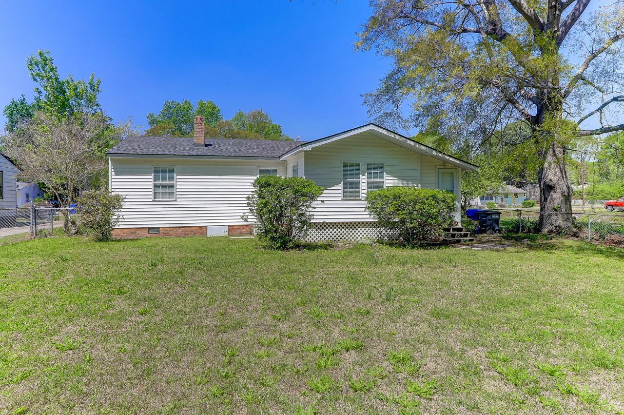 2401 Eagle Drive Photo 26