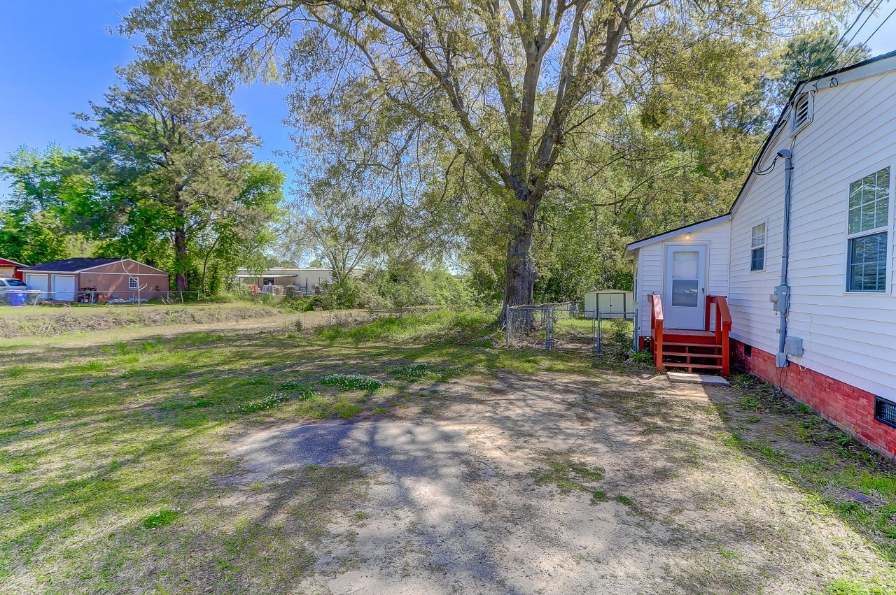 2401 Eagle Drive Photo 28