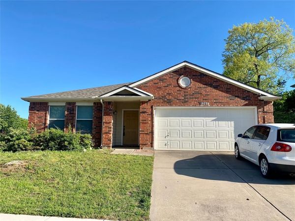 4201 Vinyard Way, Denton, TX 76226