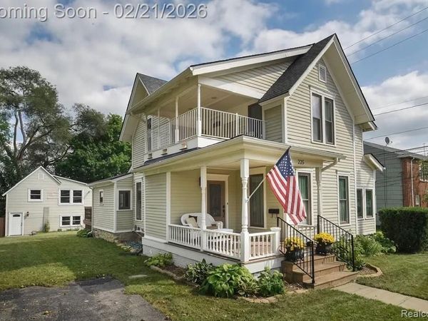 225 S CENTER Street, Northville, MI 48167