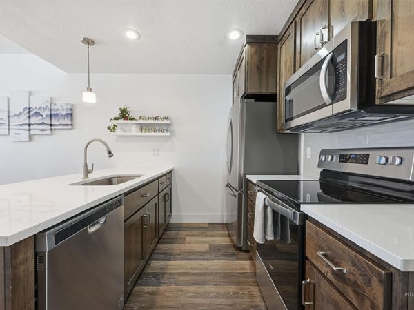 109 Broken Pine Lane, McCall, ID 83638