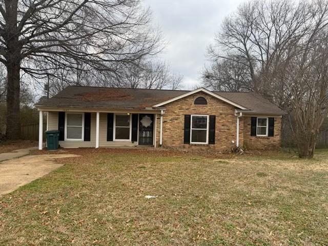 1645 Hickory Dr, Southaven, MS 38671 Main Photo