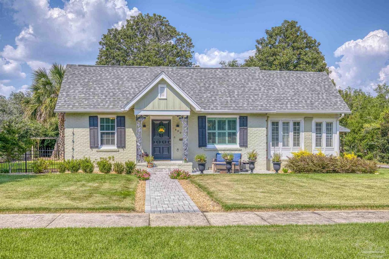 600 W Moreno St Pensacola, FL 32501