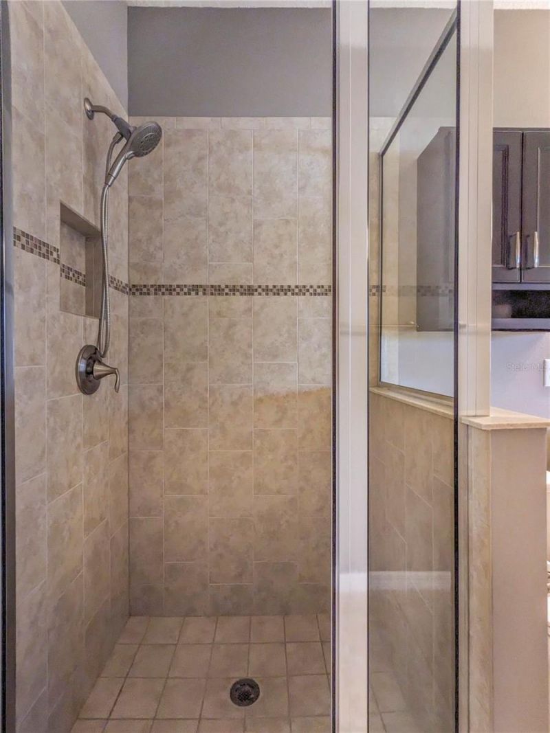 3129 Oriole Drive, Unit 104, Sarasota, FL 34243 Photo