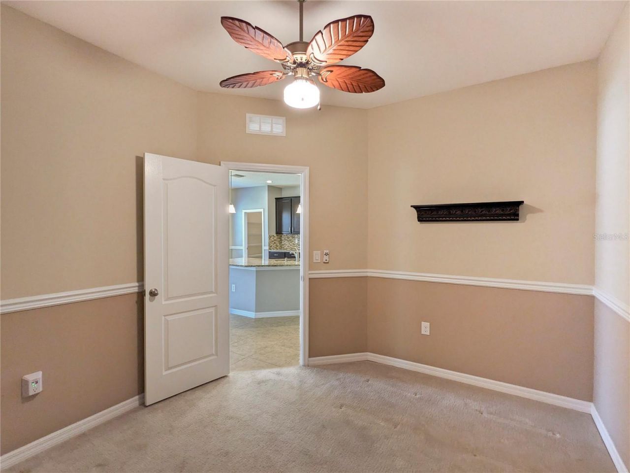 3129 Oriole Drive, Unit 104, Sarasota, FL 34243 Photo