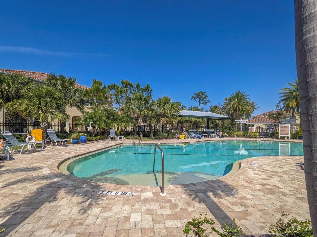3129 Oriole Drive, Unit 104, Sarasota, FL 34243 Photo