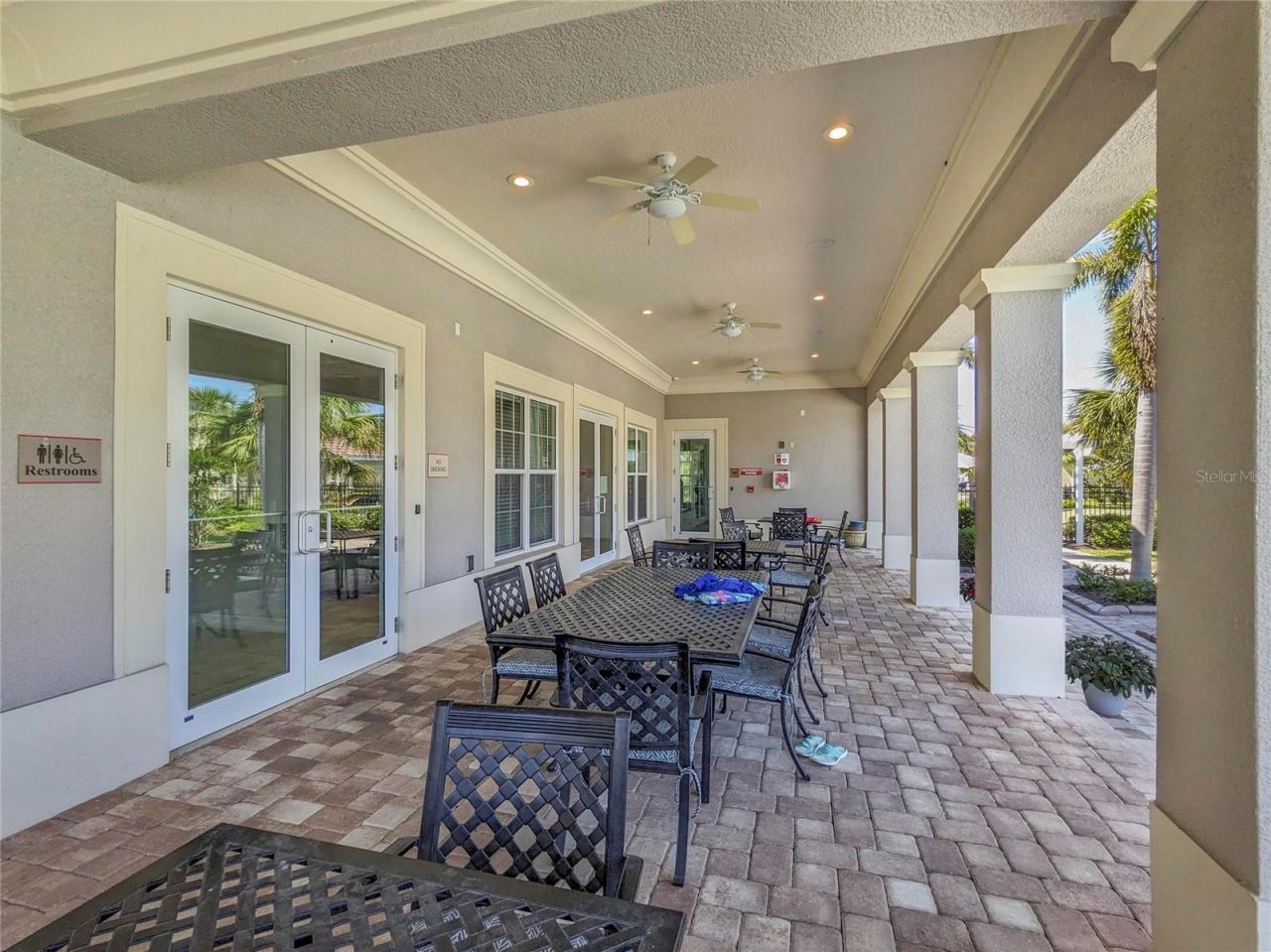 3129 Oriole Drive, Unit 104, Sarasota, FL 34243 Photo