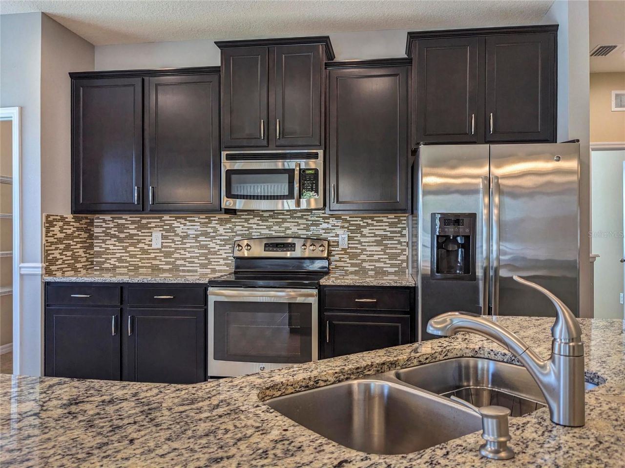 3129 Oriole Drive, Unit 104, Sarasota, FL 34243 Photo