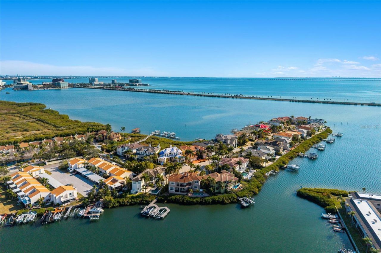 4125 Causeway Vista Drive, Tampa, FL 33615 Photo