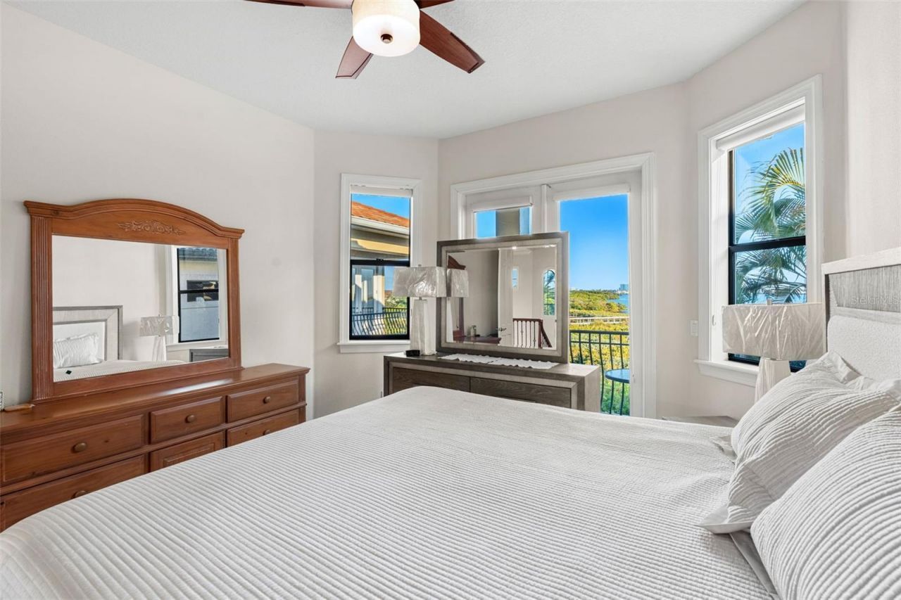 4125 Causeway Vista Drive, Tampa, FL 33615 Photo