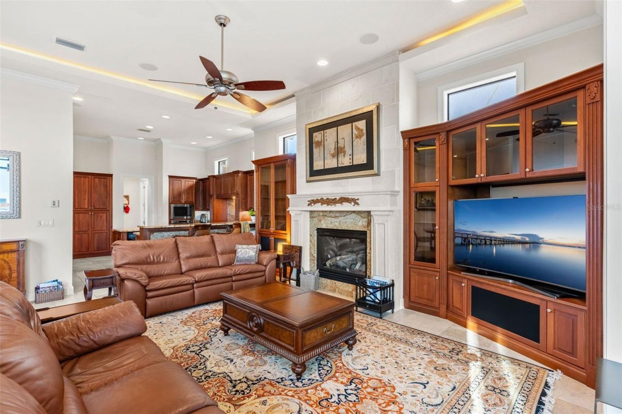 4125 Causeway Vista Drive, Tampa, FL 33615 Photo