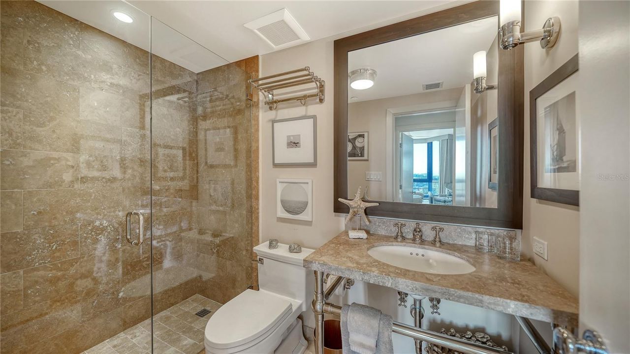 1211 Gulf Of Mexico Drive, Unit 610, Longboat Key, FL 34228 Photo