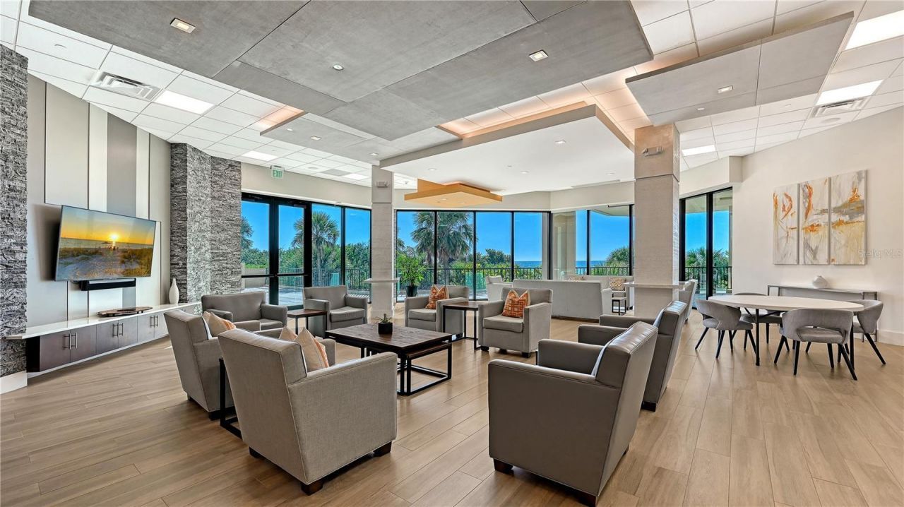 1211 Gulf Of Mexico Drive, Unit 610, Longboat Key, FL 34228 Photo