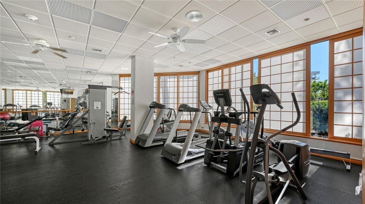 1211 Gulf Of Mexico Drive, Unit 610, Longboat Key, FL 34228 Photo