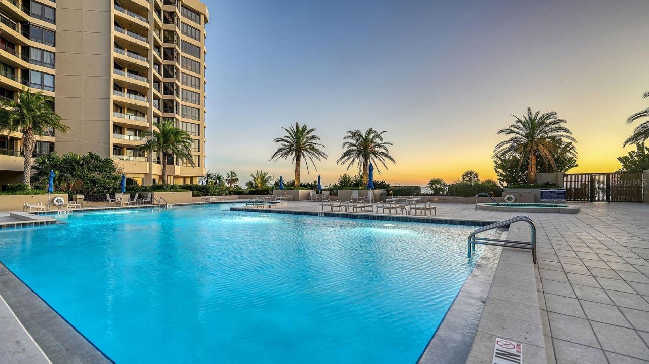 1211 Gulf Of Mexico Drive, Unit 610, Longboat Key, FL 34228 Photo