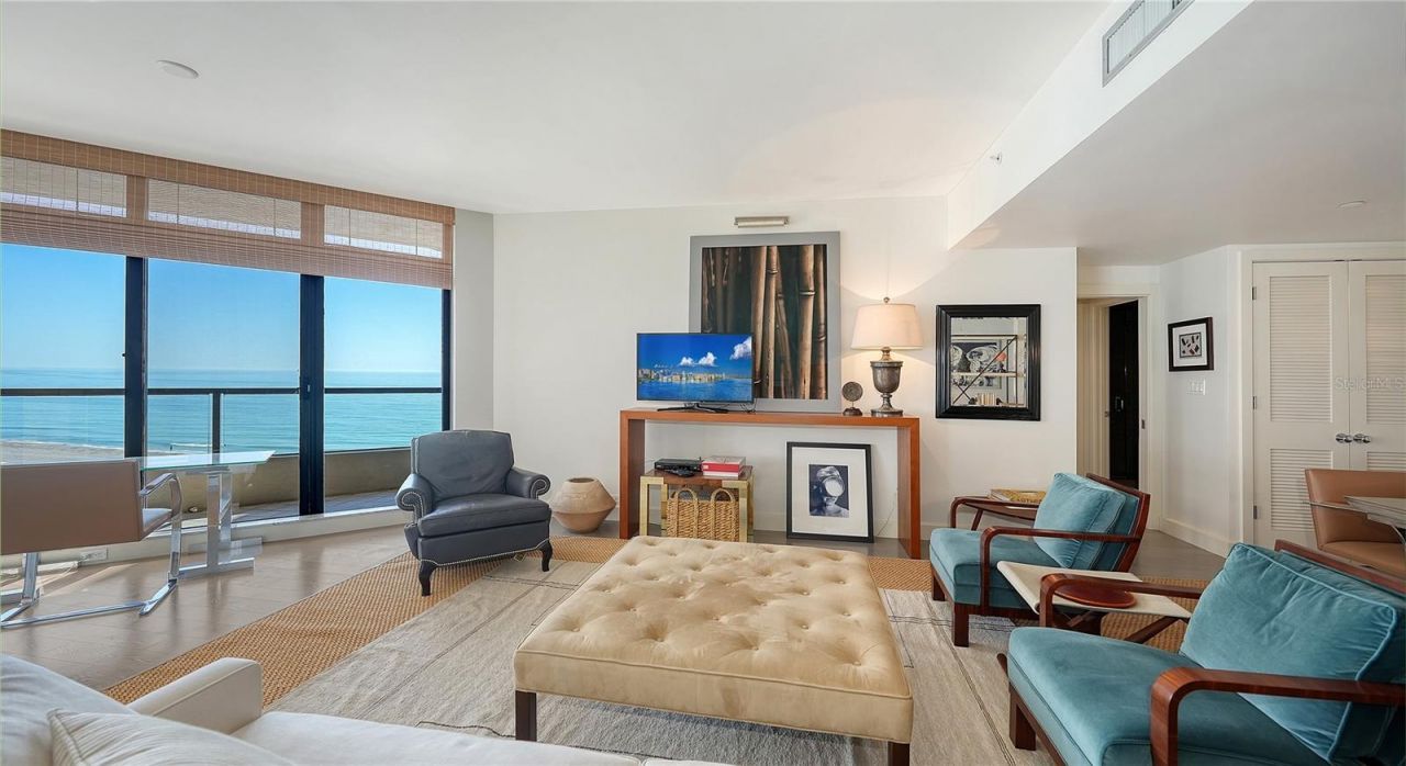 1211 Gulf Of Mexico Drive, Unit 610, Longboat Key, FL 34228 Photo