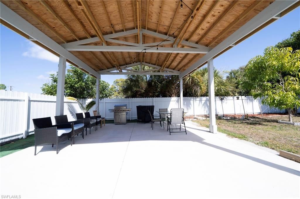 1701 Framingham Ct, Fort Myers, FL 33907 Photo