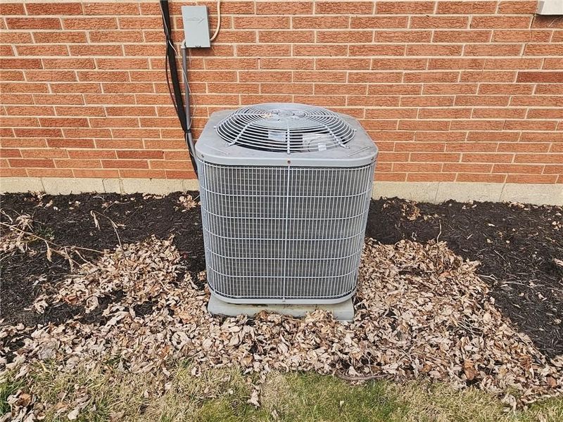 303 Crescent Drive, Lewisburg, OH 45338 Photo 35