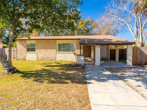292 Deeley Street, Daytona Beach, FL 32114