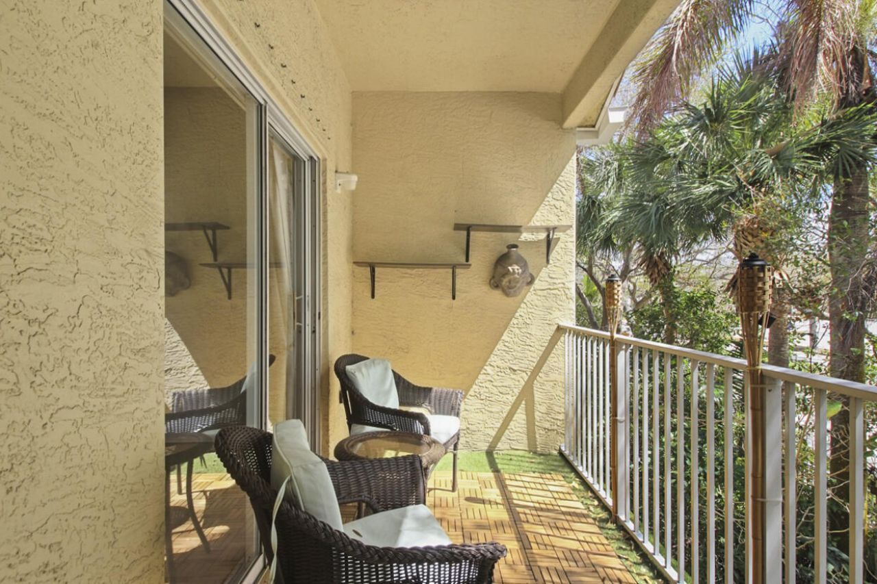 110 Lighthouse Circle, Unit H, Tequesta, FL 33469 Photo