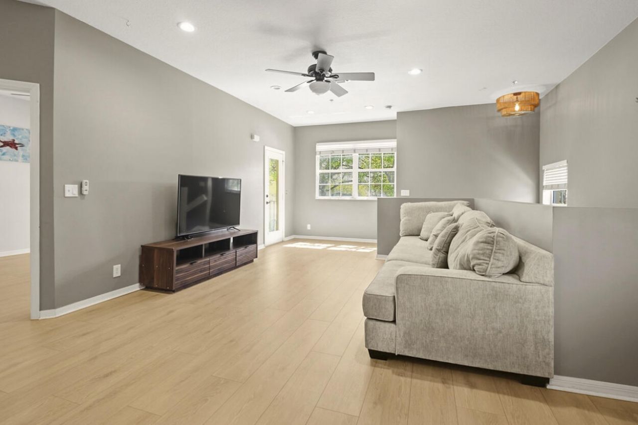 110 Lighthouse Circle, Unit H, Tequesta, FL 33469 Photo