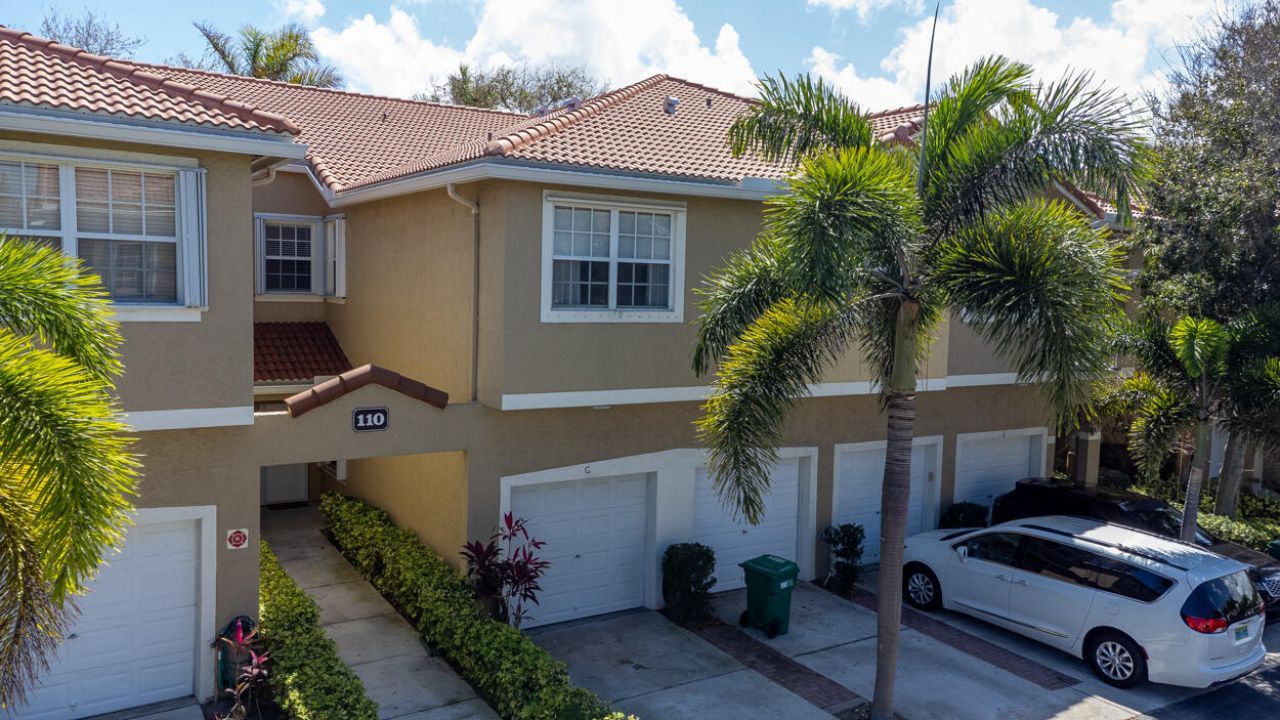 110 Lighthouse Circle, Unit H, Tequesta, FL 33469 Photo