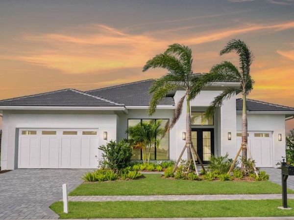 170 SE Rio Angelica, Port Saint Lucie, FL 34984