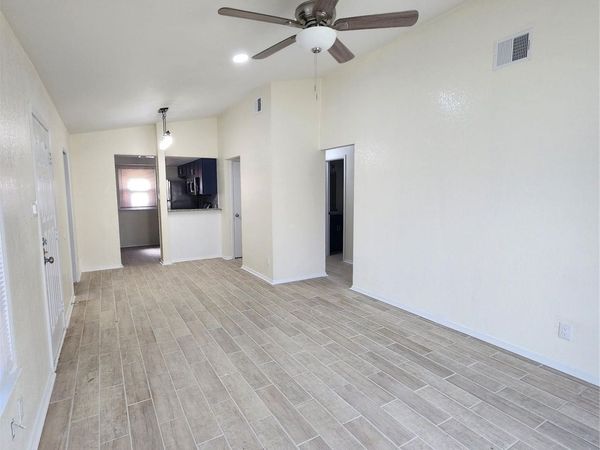 2107 Old West PL, Unit B, Round Rock, TX 78681