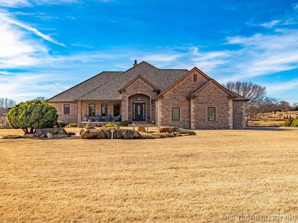 2621 Rabbit Ridge, Bartlesville, OK 74006