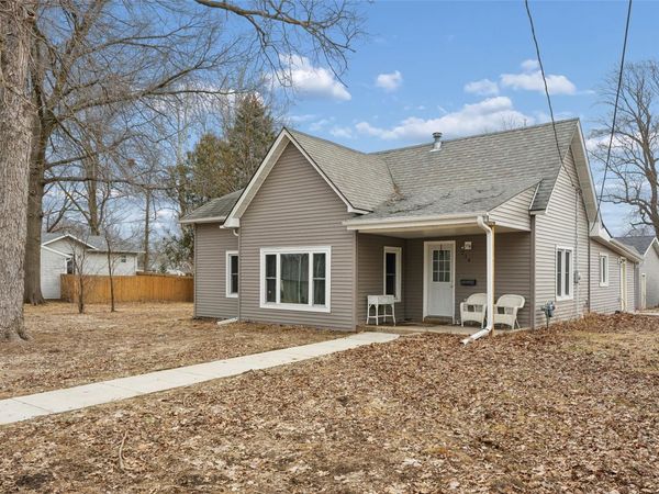214 S Lincoln Street, Colfax, IA 50054