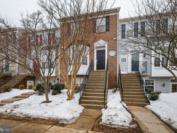 1221 ROCKLAND COURT, CROFTON, MD 21114