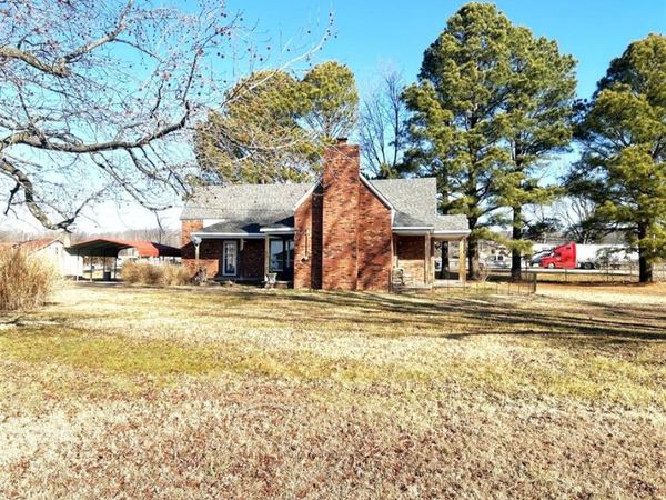 1400 Scott Avenue, Dexter, MO 63841