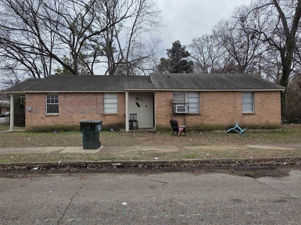 961 N HIGHLAND ST, Memphis, TN 38122