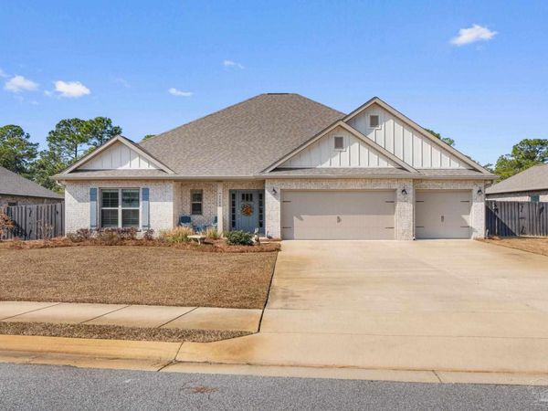 1399 Areca Palm Dr, Gulf Breeze, FL 32563