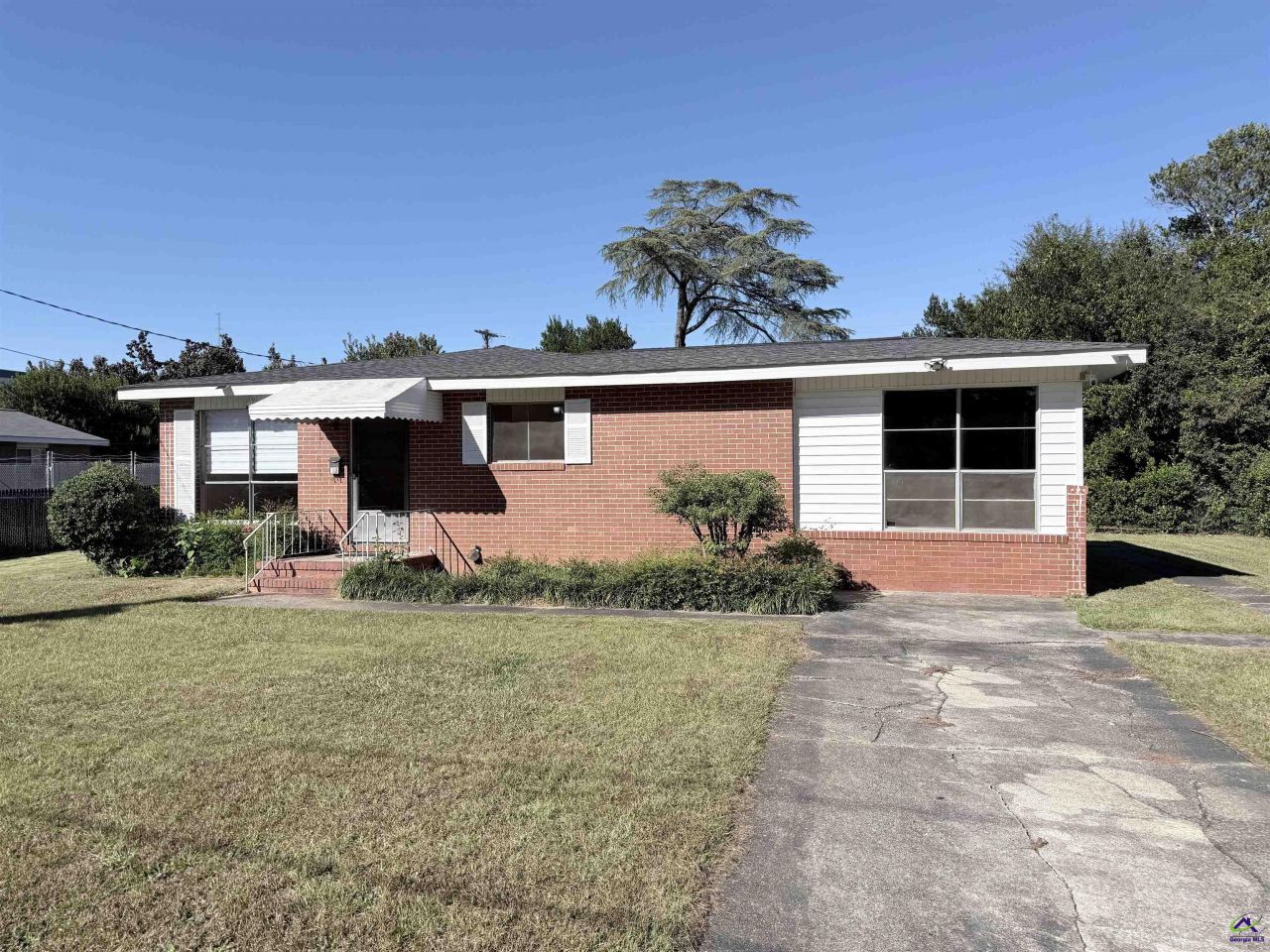 118 Meadowcliff Circle, Warner Robins, GA 31093 Main Photo