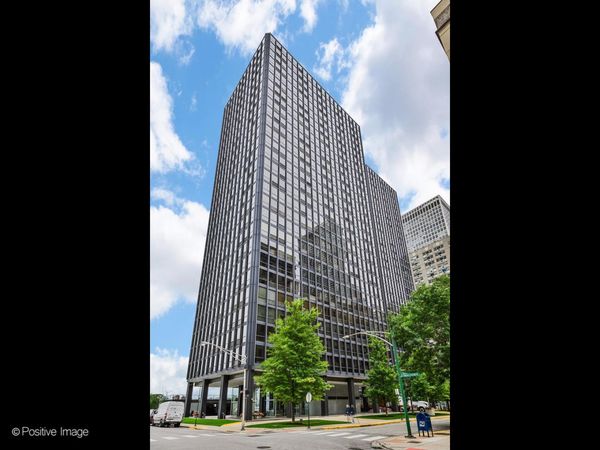 910 N Lake Shore Drive, Unit 815, Chicago, IL 60611