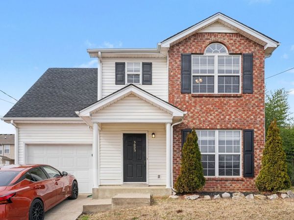 3023 Ace Wintermeyer Dr, La Vergne, TN 37086