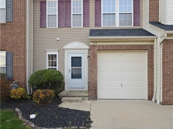 104 Pyrite Court, Berea, OH 44017