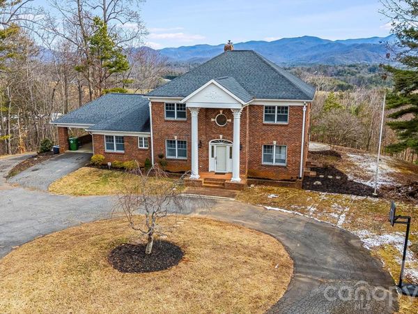200 Duck Drive , Mars Hill, NC 28754