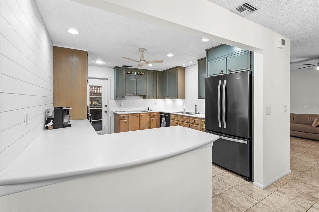 5524 Palm Aire Drive, Unit 5524, Sarasota, FL 34243 Photo