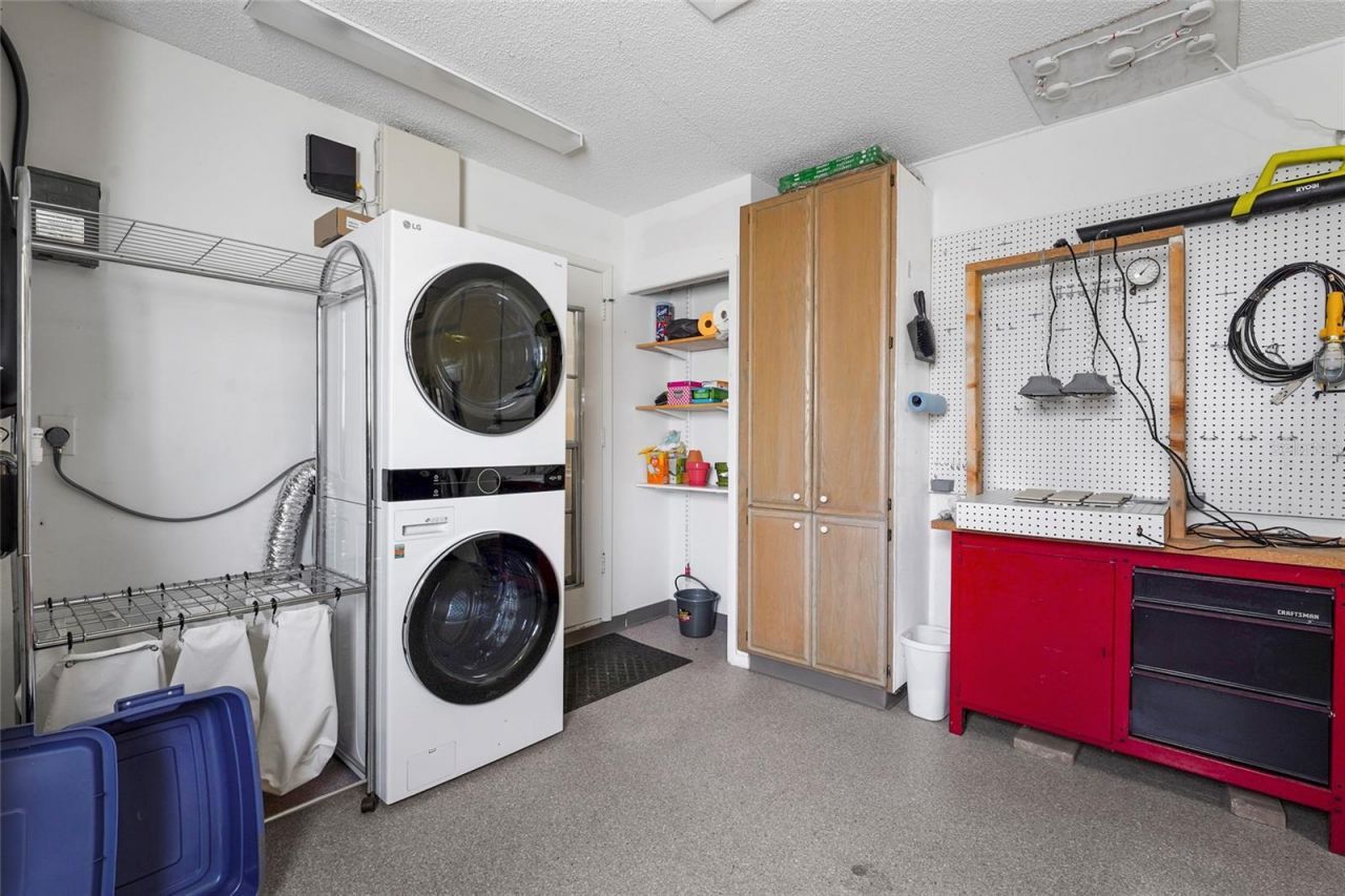 5524 Palm Aire Drive, Unit 5524, Sarasota, FL 34243 Photo