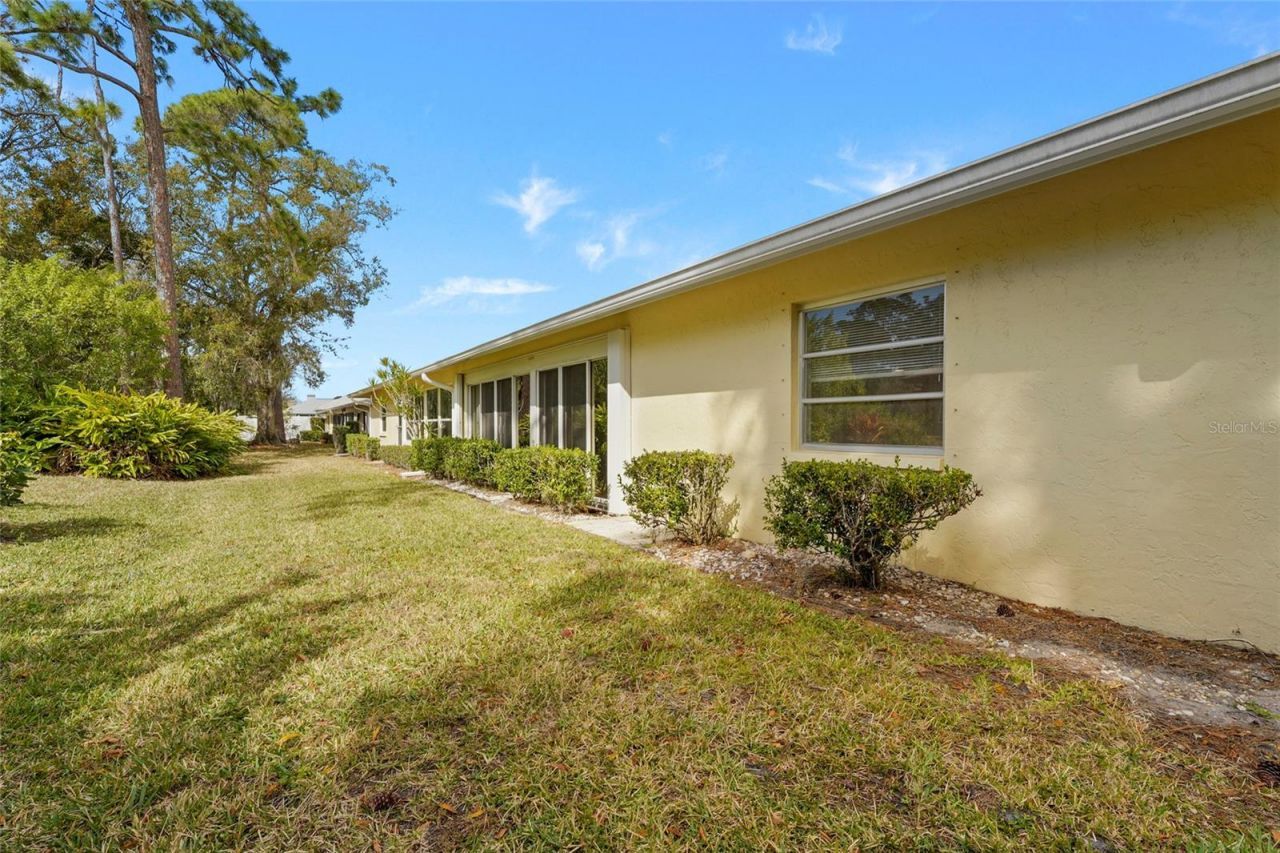 5524 Palm Aire Drive, Unit 5524, Sarasota, FL 34243 Photo